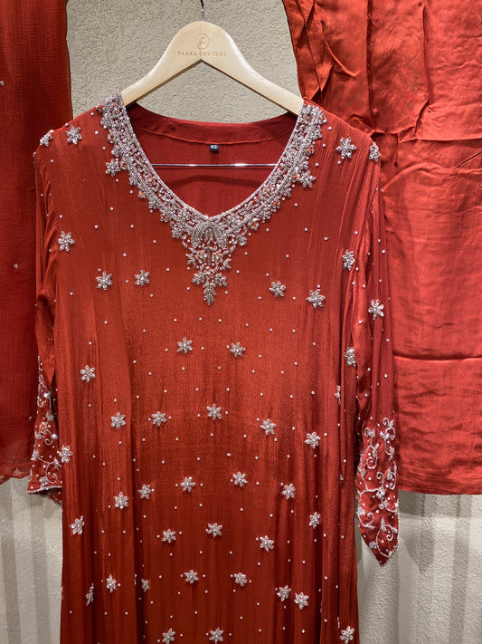 Gown Premium