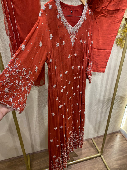 Gown Premium