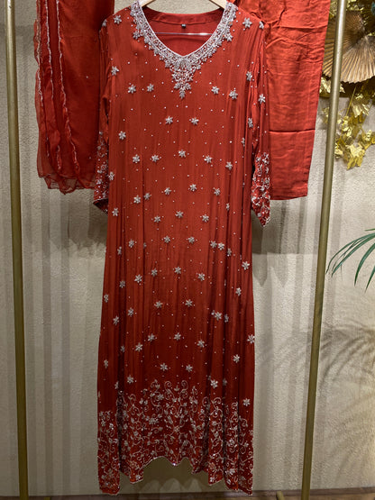 Gown Premium