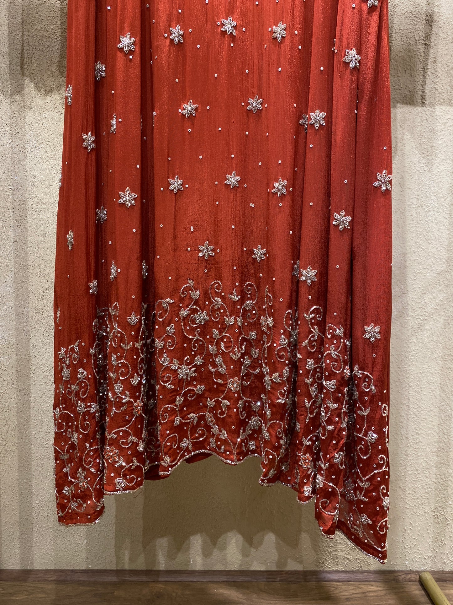Gown Premium