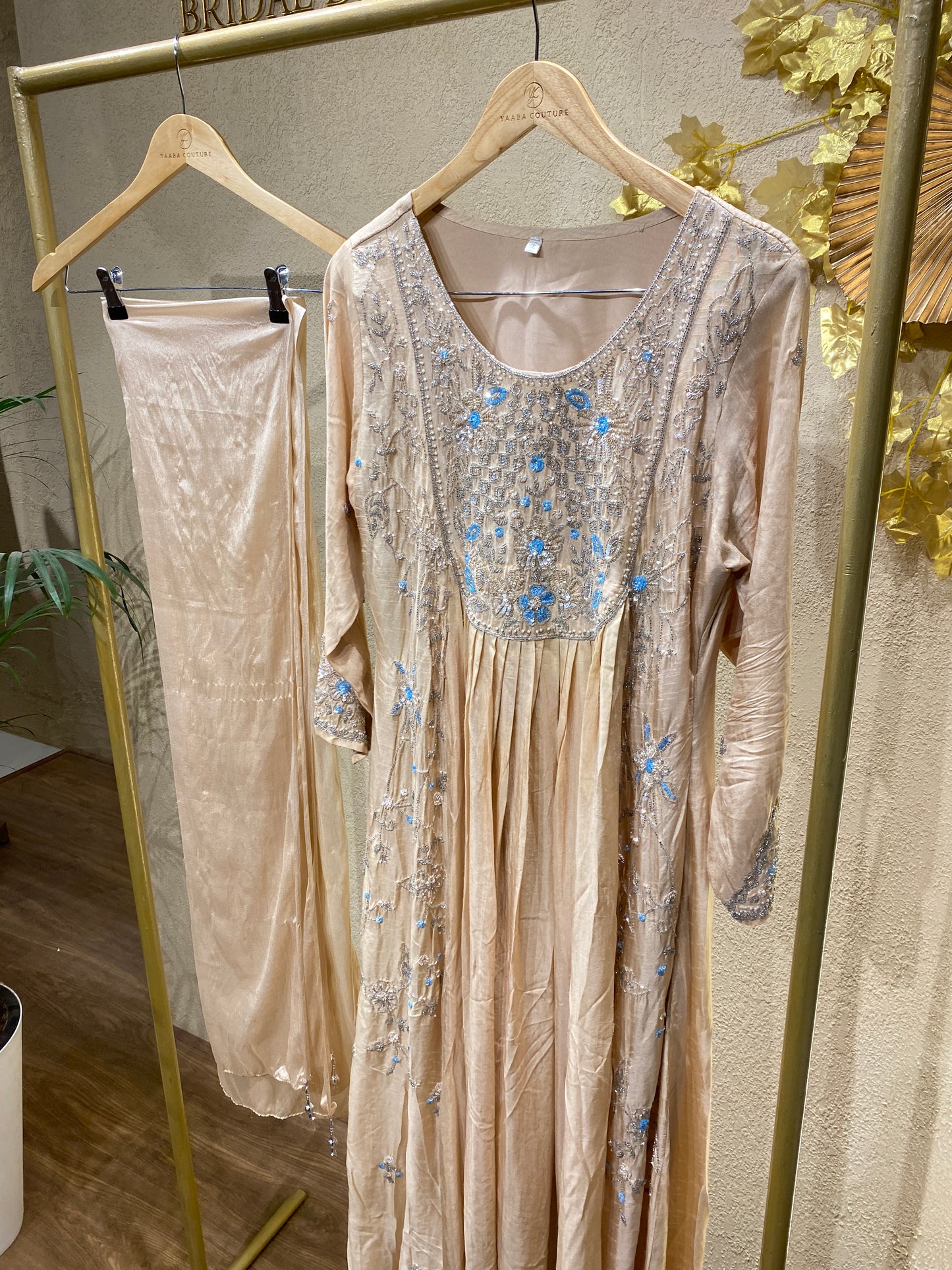 Gown 2Pc