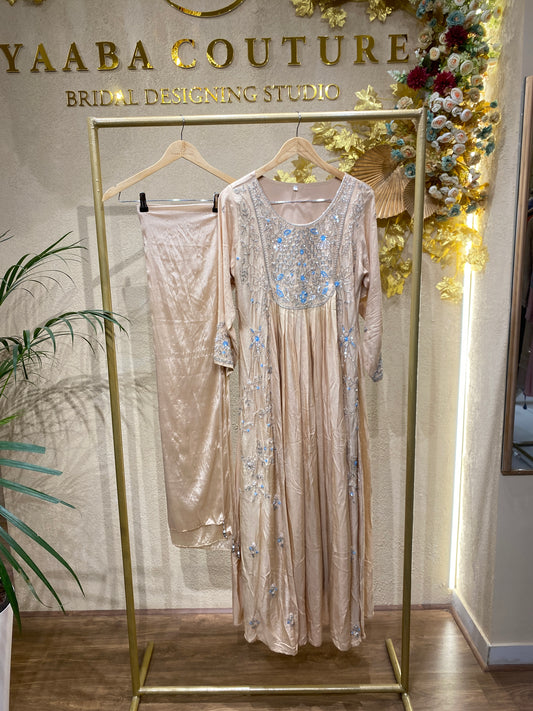 Gown 2Pc