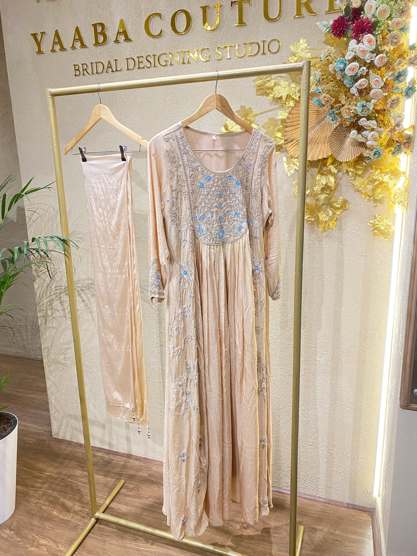 Gown 2Pc