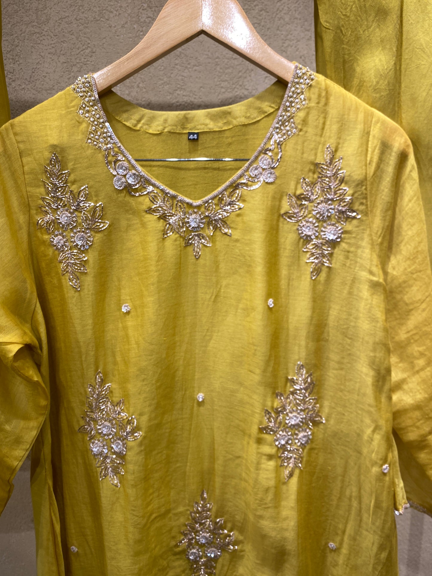Chandheri Suits