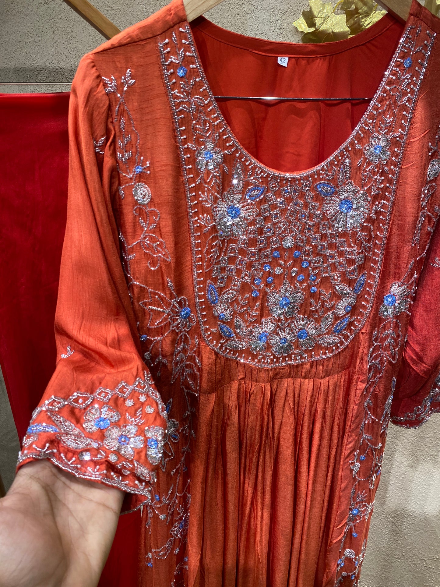 Gown 2Pc
