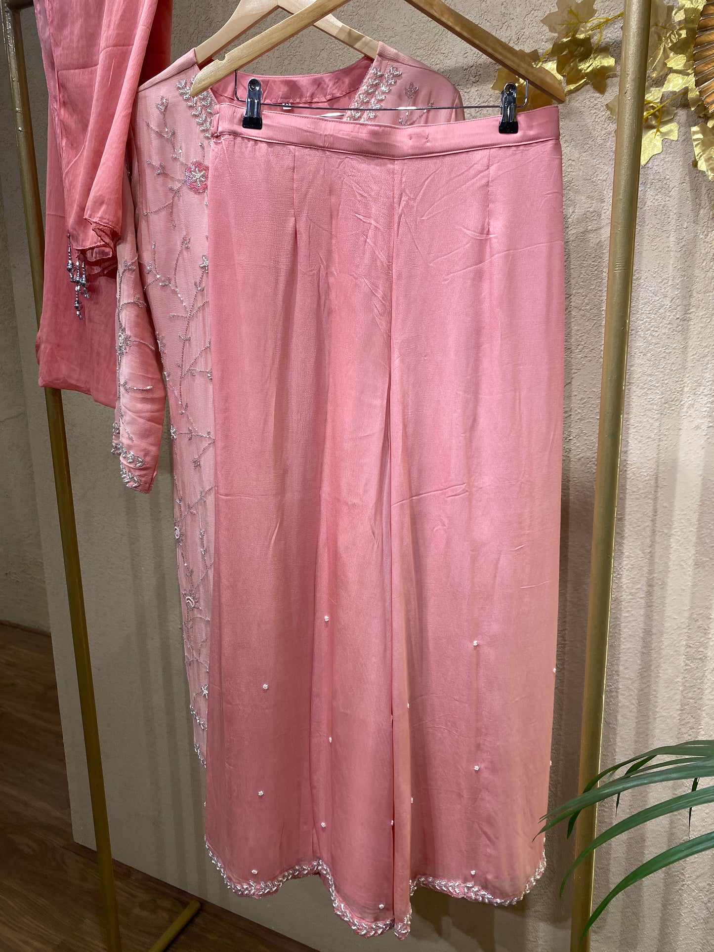 gown 3pc