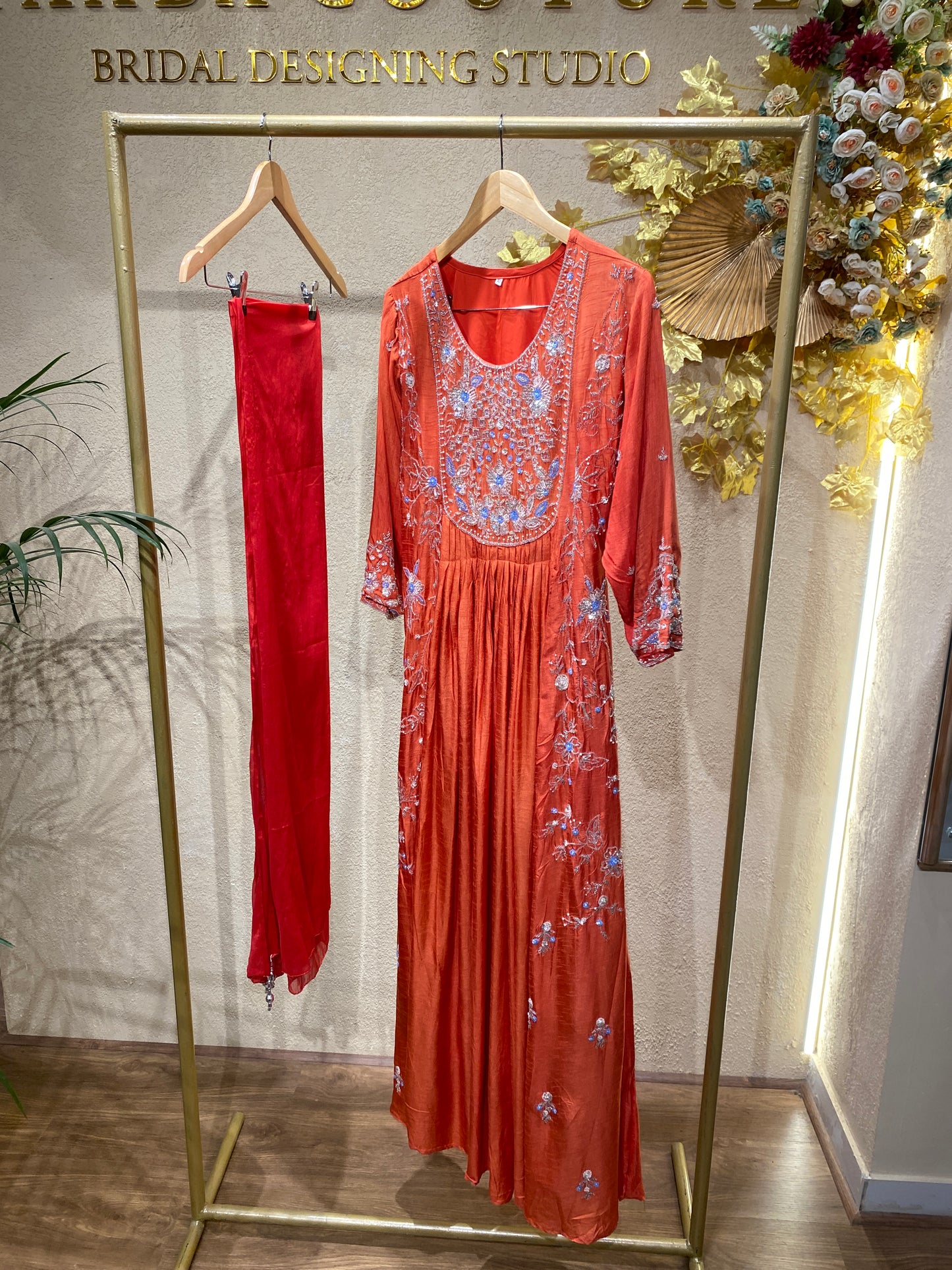 Gown 2Pc