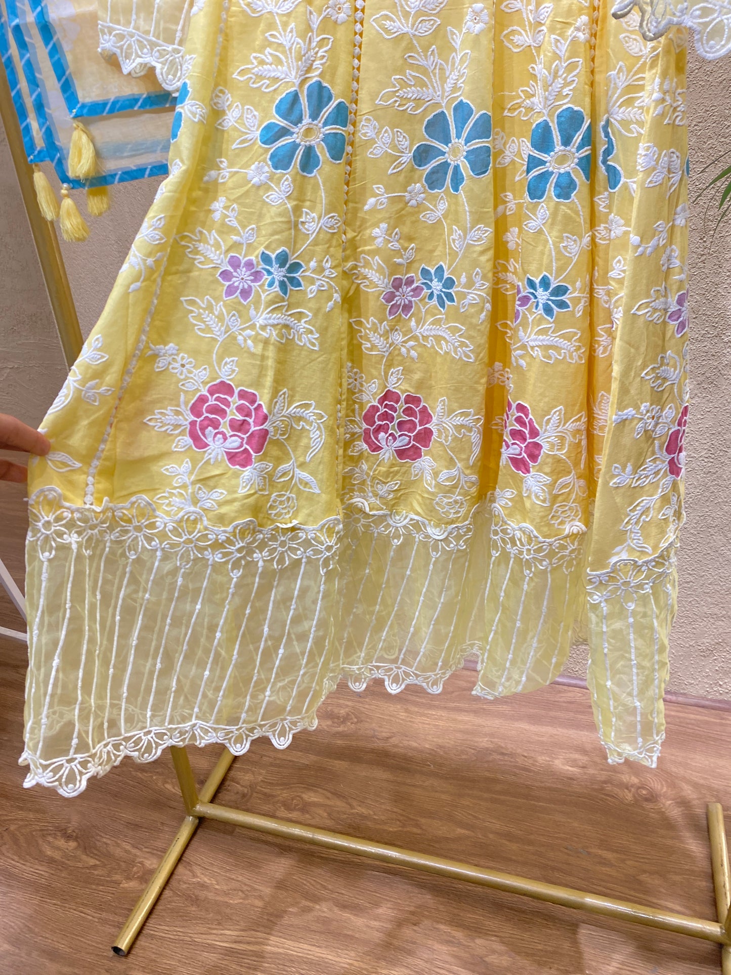 Gown Yellow 3 Pc