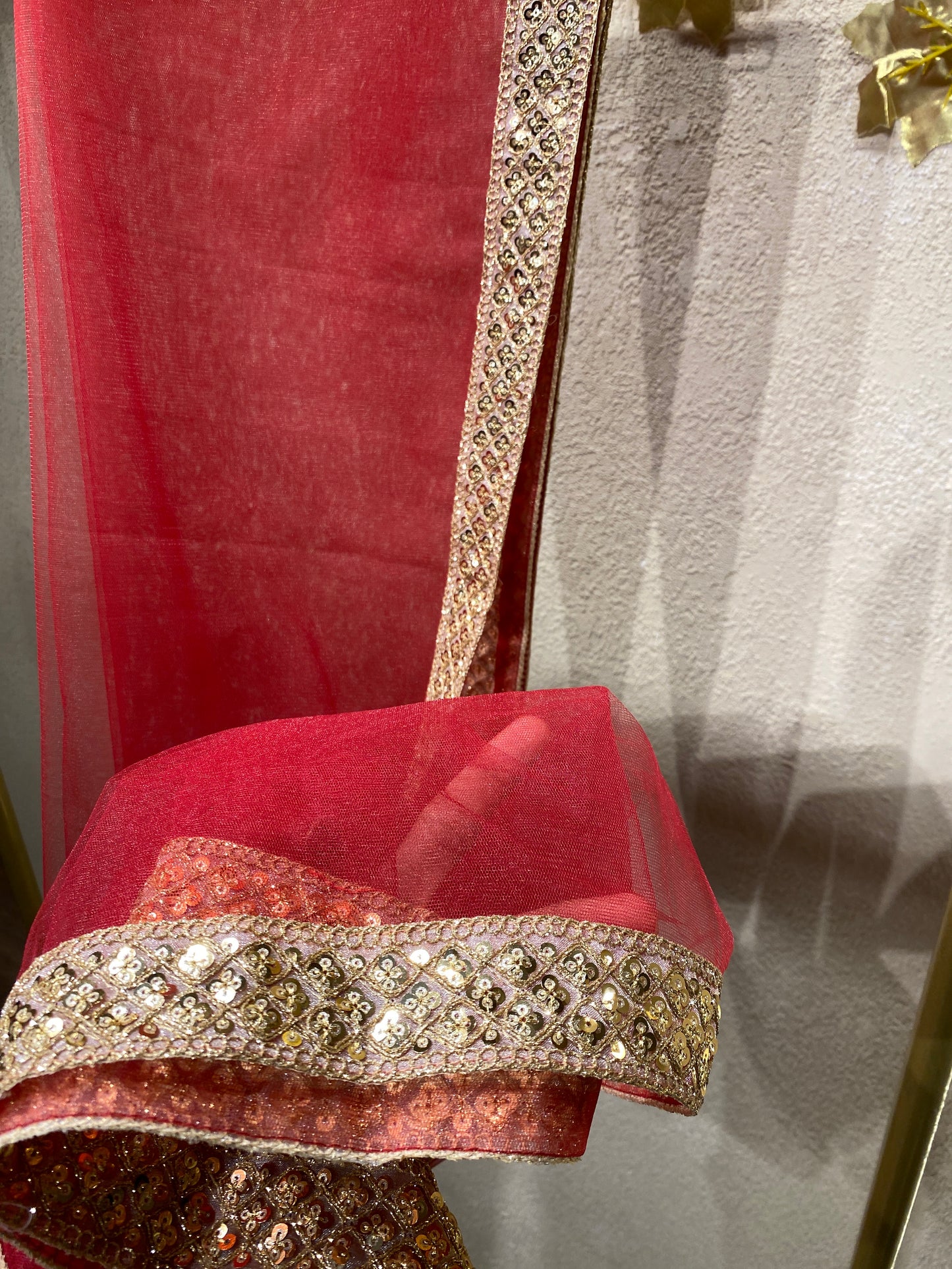 Net Red Shwal