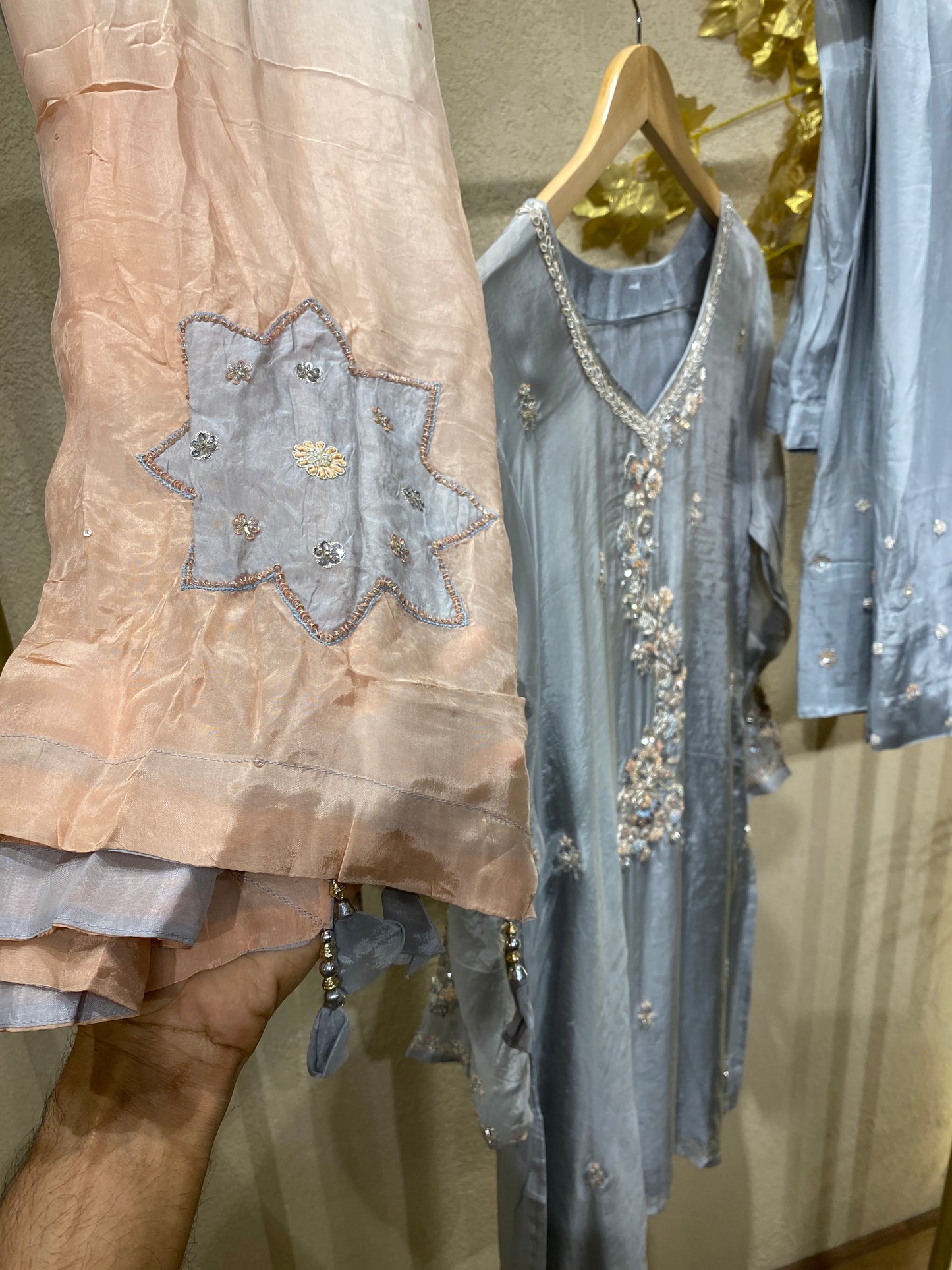 Graysalwar3Pc