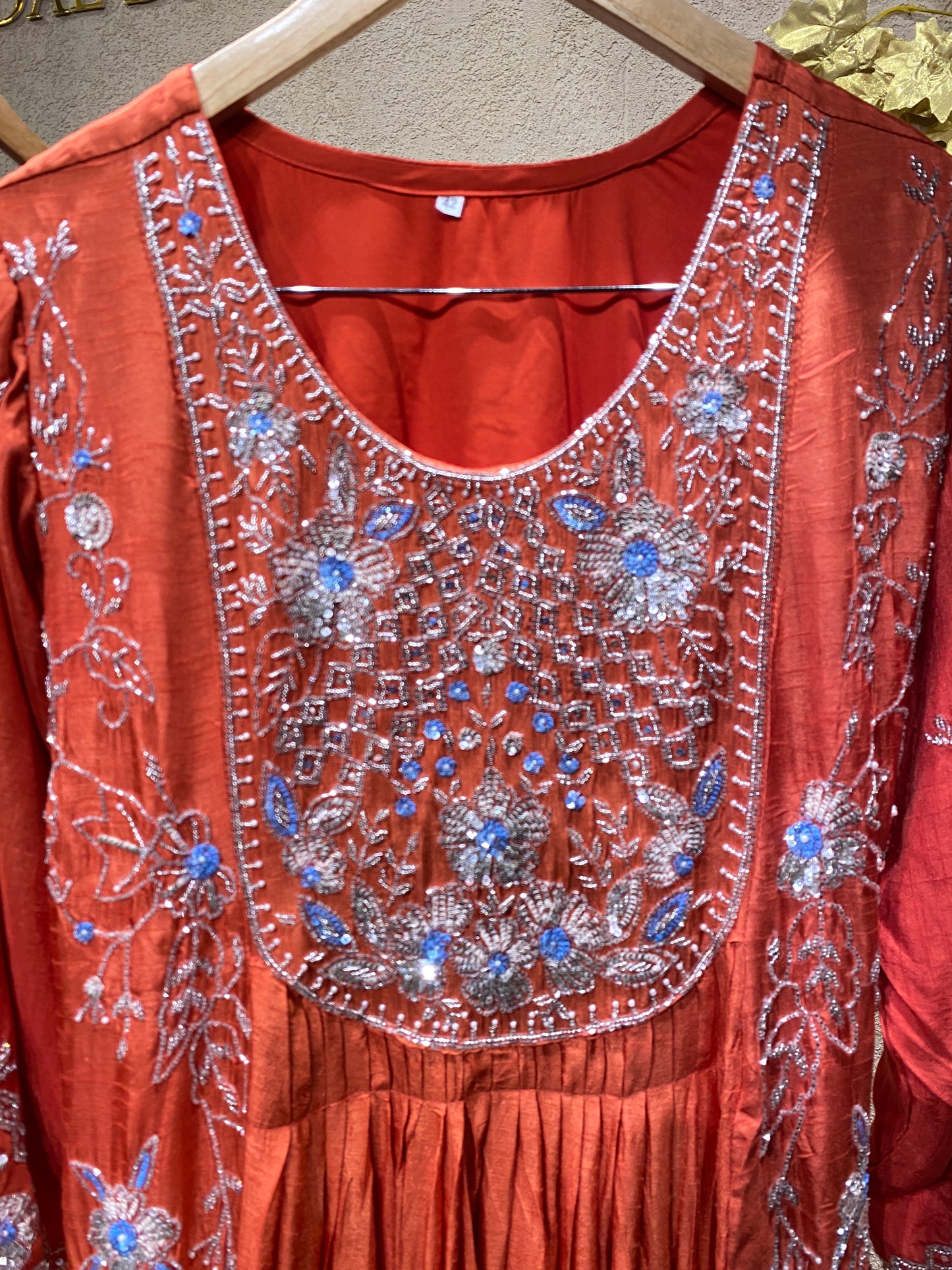 Gown 2Pc
