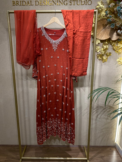 Gown Premium